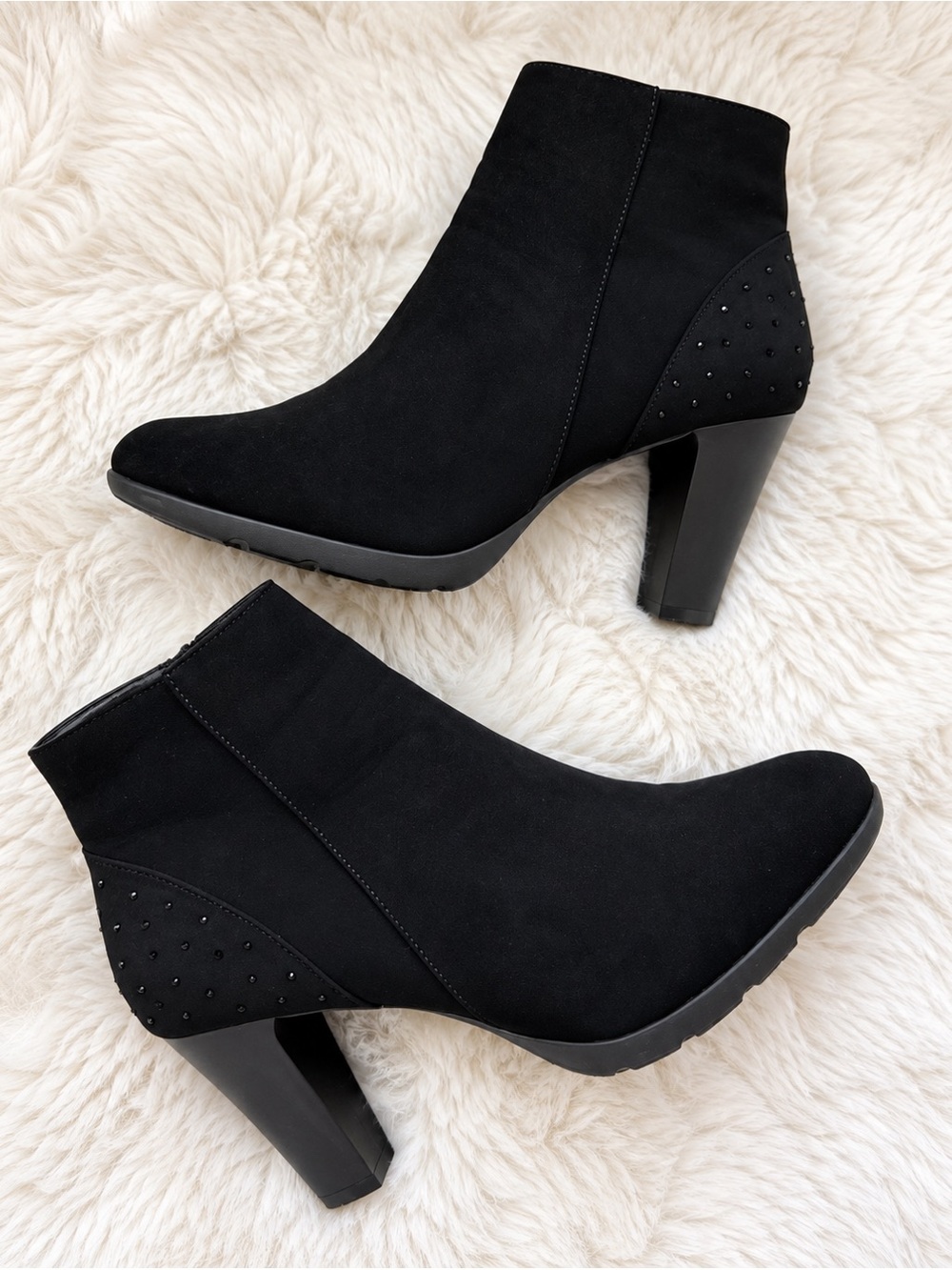 London Fog Bennett Black Faux Suede Rhinestone Heel Booties 8.5
